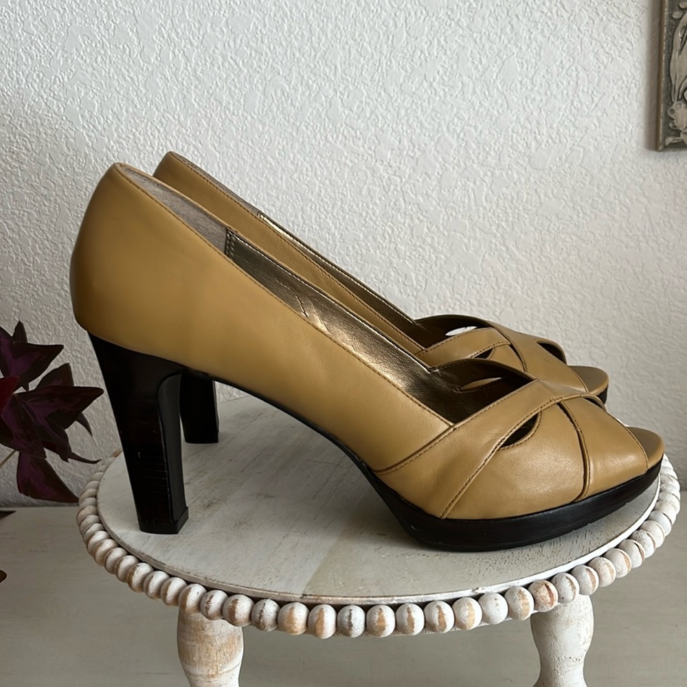 Fitzwell all day comfort open toe pump NEW Size 10